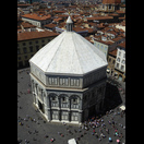 Das Baptisterium vom Campanile